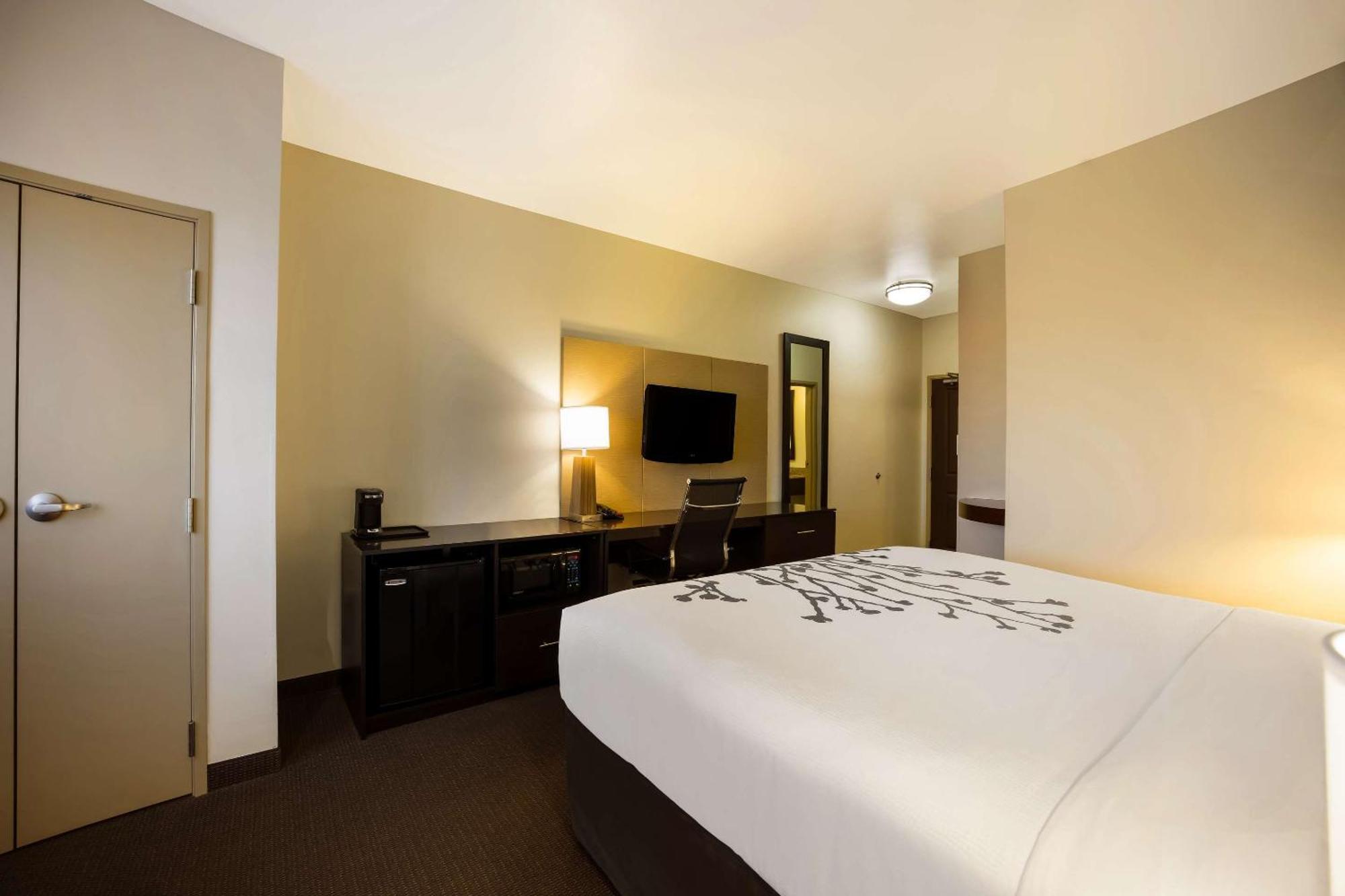 קולבי Sleep Inn & Suites מראה חיצוני תמונה