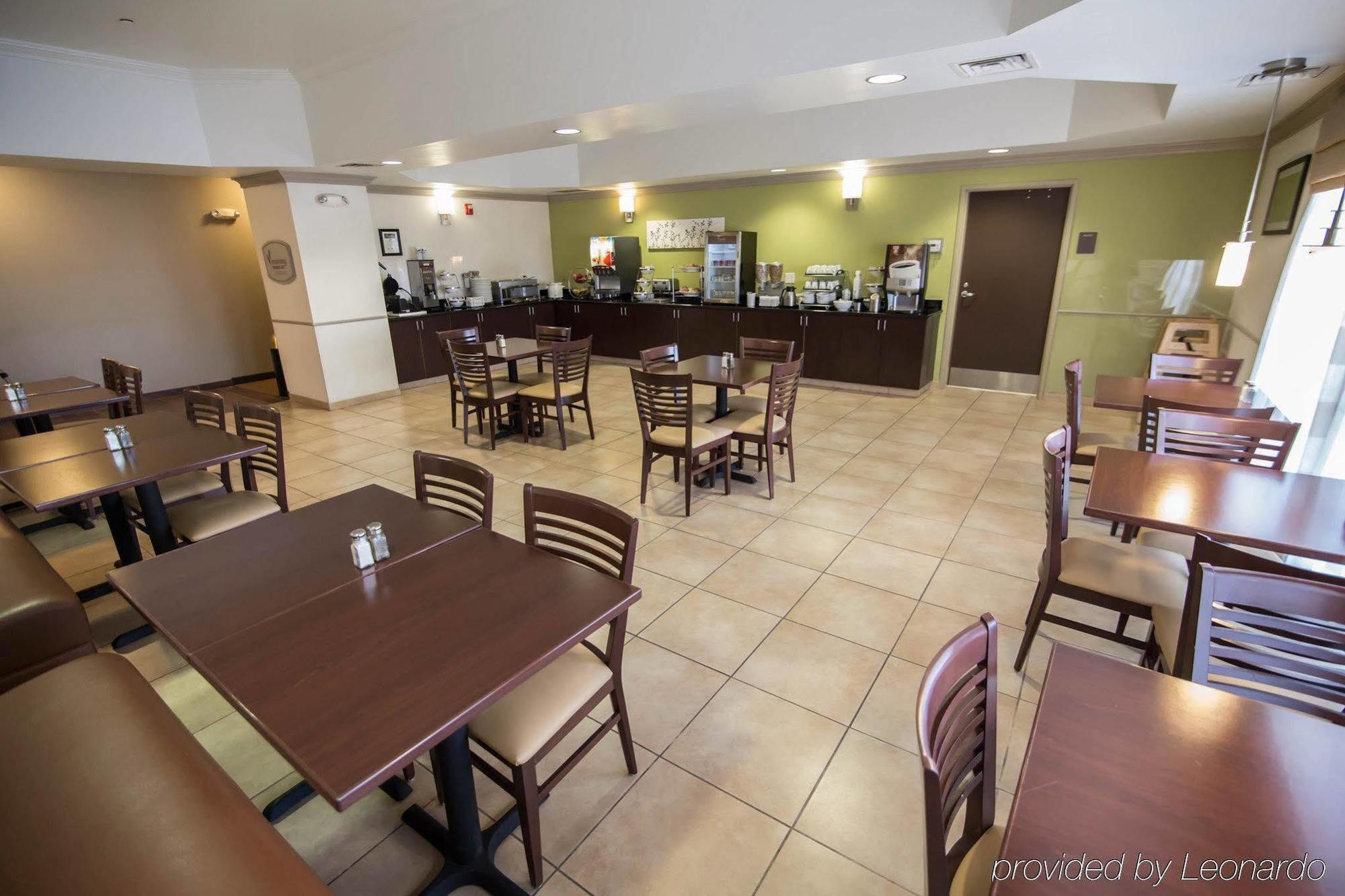קולבי Sleep Inn & Suites מראה חיצוני תמונה
